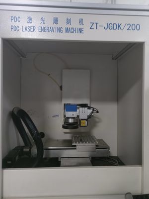 2.5kW Laser Engraving Machine 200*200*60mm Table Travel